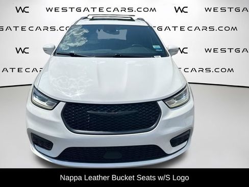 Used 2021 Chrysler Pacifica Limited w/ Uconnect Theater Family Group AWD/4WD image 29