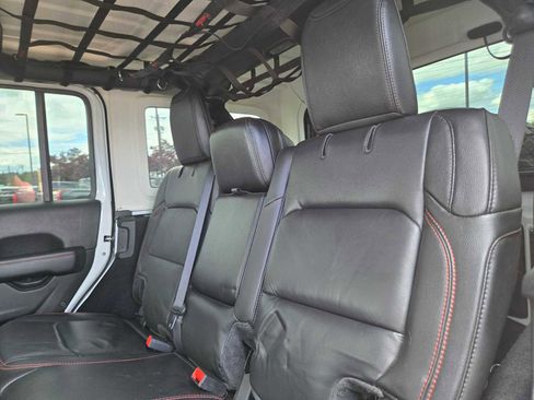 Used 2020 Jeep Wrangler Unlimited Rubicon AWD/4WD image 20
