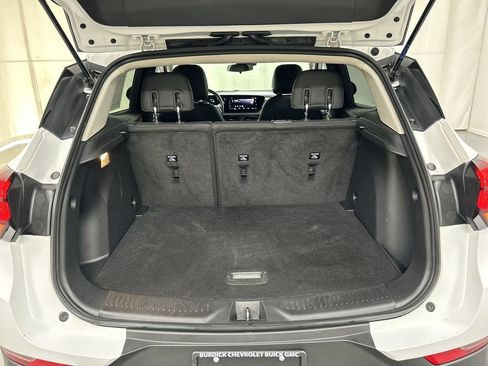 Certified 2024 Buick Encore GX Preferred FWD image 21