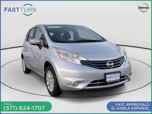 Used 2015 Nissan Versa Note S FWD image 4