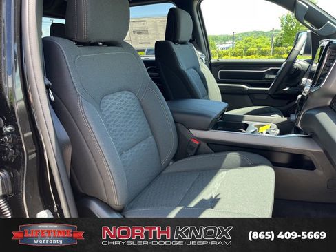 New 2026 RAM 1500 Big Horn AWD/4WD image 26