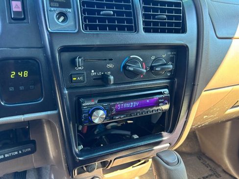 Used 1999 Toyota Tacoma 4x4 Xtracab V6 image 14