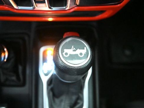 Used 2019 Jeep Wrangler Unlimited Sport S AWD/4WD image 28