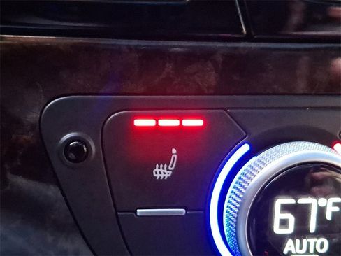 Used 2018 Audi Q7 3.0T Premium Plus w/ Premium Plus Package image 26