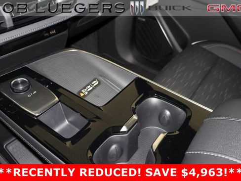 New 2026 Buick Enclave Sport Touring w/ Power Package FWD image 25