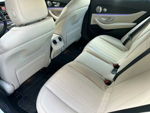 Used 2022 Mercedes-Benz E 350 Sedan image 14