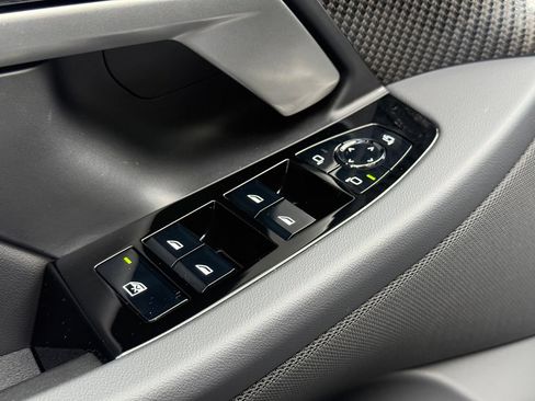 New 2027 BMW M5 Touring AWD/4WD image 17