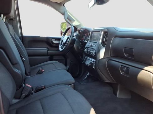 Used 2024 Chevrolet Silverado 2500 Custom w/ Custom Convenience Package AWD/4WD image 17