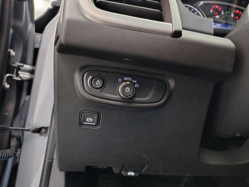 Used 2021 GMC Terrain SLE w/ Driver Convenience Package image 46