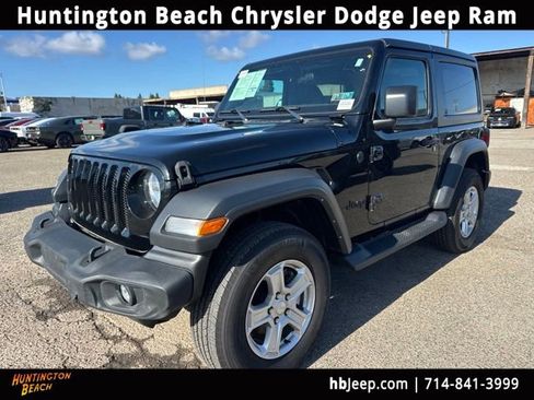 Used 2023 Jeep Wrangler Sport AWD/4WD image 1