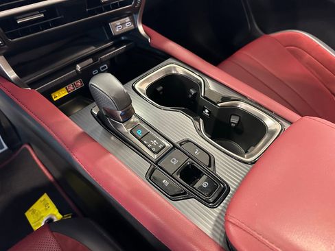 Used 2023 Lexus RX 500h F Sport image 30