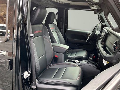 New 2026 Jeep Gladiator Rubicon AWD/4WD image 9