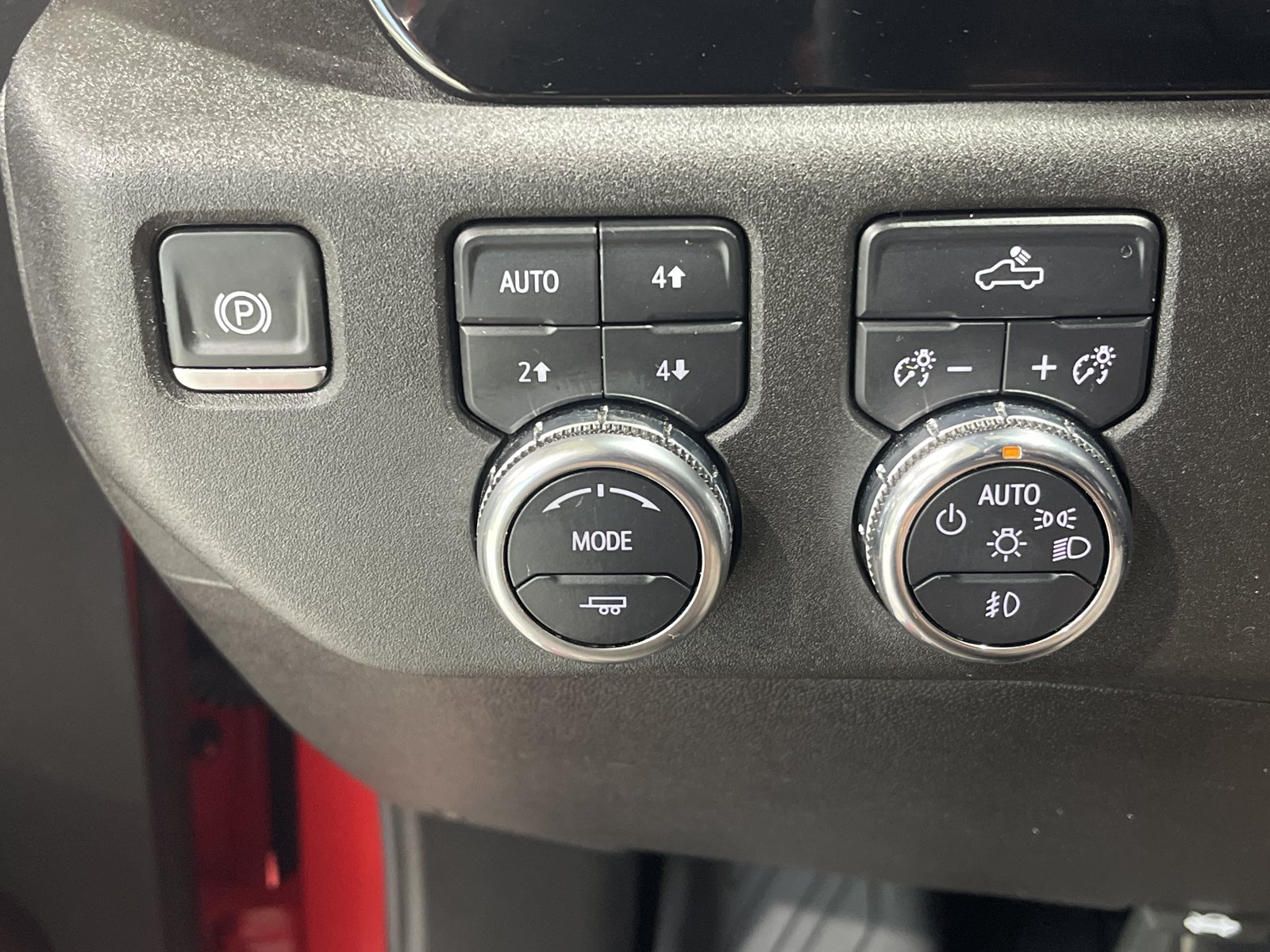 Used 2024 GMC Sierra 1500 Elevation AWD/4WD image 33