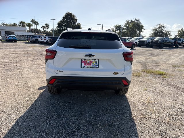 New 2026 Chevrolet Trax LT w/ Driver Confidence Package FWD image 10