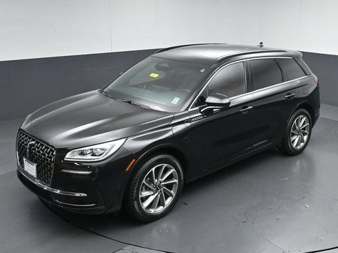 Certified 2025 Lincoln Corsair Grand Touring AWD/4WD image 47