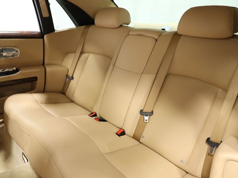 Used 2011 Rolls-Royce Ghost Sedan 4D image 47