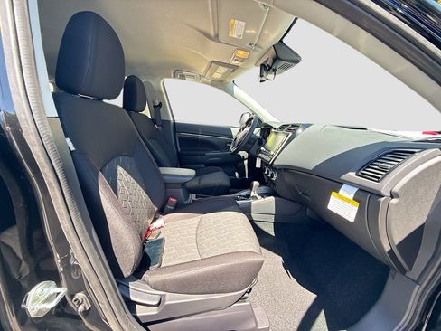 New 2026 Mitsubishi Outlander Sport LE AWD/4WD image 29
