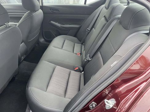 Used 2024 Nissan Altima 2.5 SV image 23