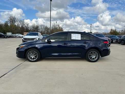 Used 2024 Toyota Corolla SE image 8