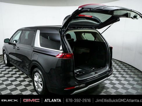 Used 2022 Kia Carnival LX FWD image 33