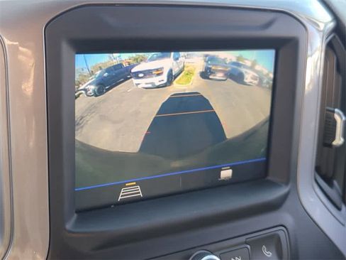 Used 2021 Chevrolet Silverado 1500 Custom Trail Boss image 25