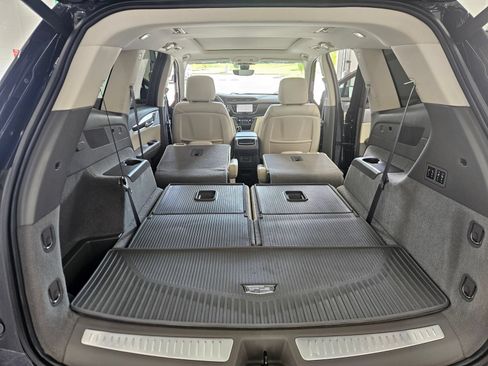 Used 2024 Cadillac XT6 Premium Luxury w/ Technology Package AWD/4WD image 62