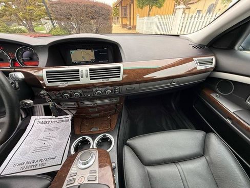 Used 2006 BMW 750i RWD image 69