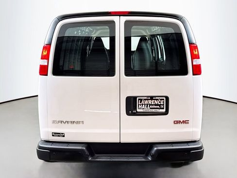 New 2026 GMC Savana 3500 Extended RWD image 4