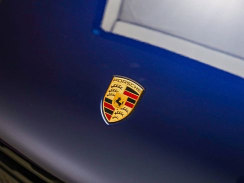 Used 2025 Porsche Macan image 12