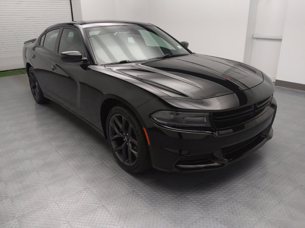 Used 2021 Dodge Charger SXT w/ Blacktop Package RWD image 13