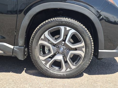 Used 2024 Subaru Ascent Touring w/ Popular Package #2 AWD/4WD image 18