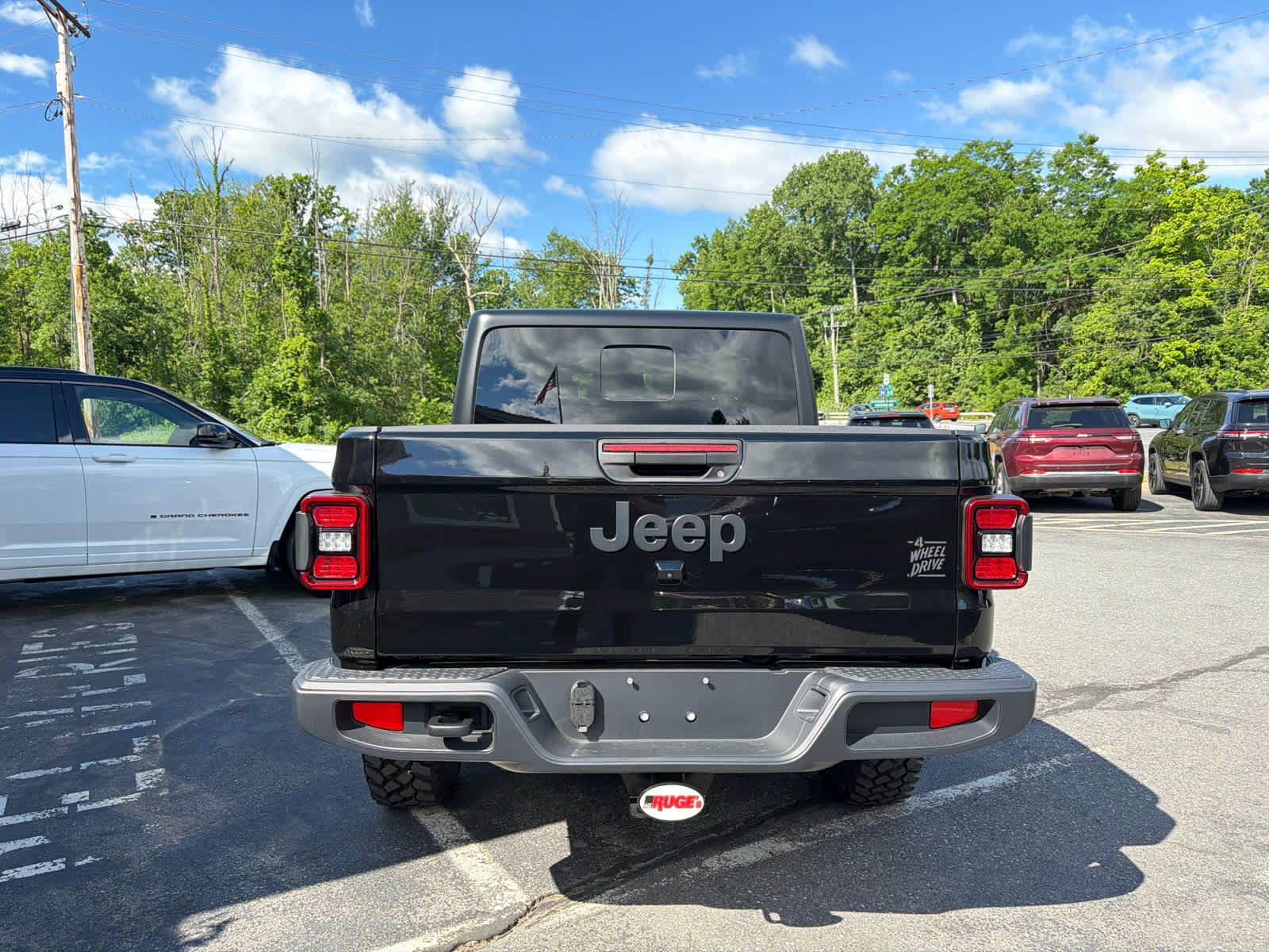 New 2026 Jeep Gladiator Sport AWD/4WD image 4