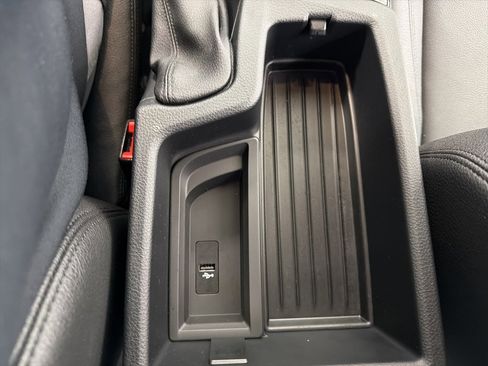 Used 2018 BMW 330i xDrive Sedan w/ Convenience Package image 20