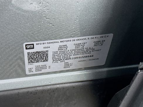 Used 2024 Chevrolet Blazer EV LT AWD/4WD image 12
