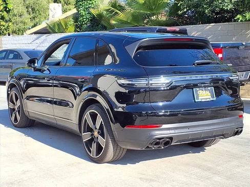 Used 2020 Porsche Cayenne S AWD/4WD image 6