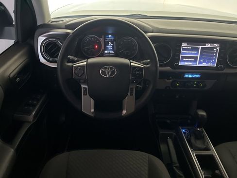 Used 2023 Toyota Tacoma SR5 RWD image 31