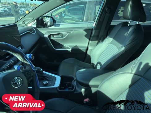 Used 2023 Toyota RAV4 XSE image 5