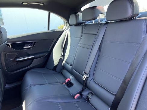 Certified 2025 Mercedes-Benz C 300 Sedan image 33