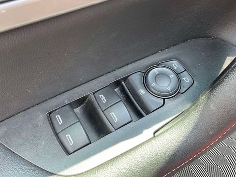 Used 2024 Chevrolet Blazer LT w/ Convenience Package FWD image 18