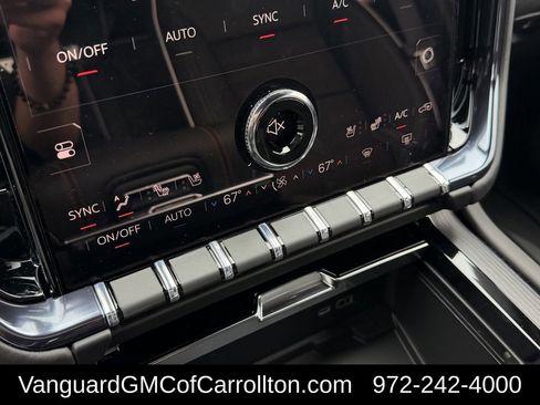 New 2026 GMC Yukon AT4 Ultimate w/ LPO, Floor Liner Package AWD/4WD image 17