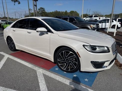 Used 2020 Lincoln MKZ AWD w/ Convenience Package image 4