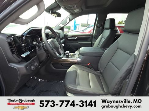 New 2026 Chevrolet Silverado 1500 LT Trail Boss w/ Convenience Package II AWD/4WD image 16