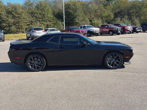 Used 2023 Dodge Challenger R/T w/ Blacktop Package image 9