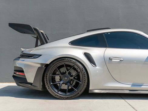 Used 2024 Porsche 911 GT3 RS RWD image 36
