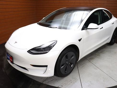 Used 2022 Tesla Model 3 Long Range image 26