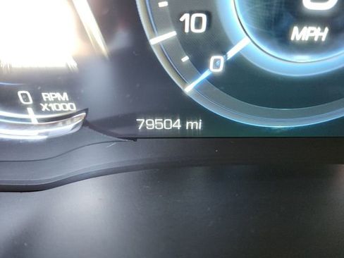 Used 2019 Cadillac Escalade Platinum RWD image 29
