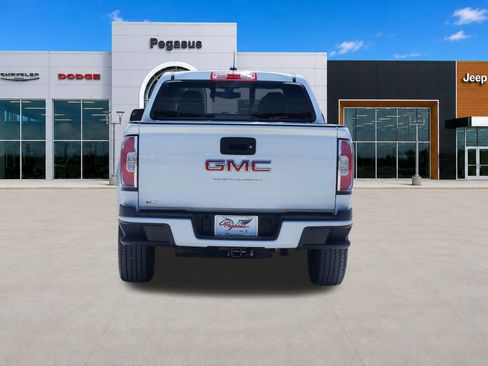 Used 2022 GMC Canyon Elevation w/ Trailering Package AWD/4WD image 8