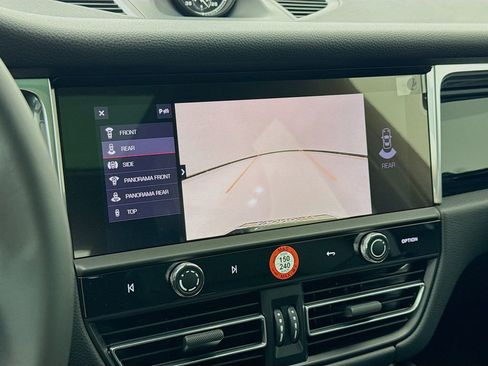 New 2026 Porsche Macan S image 21