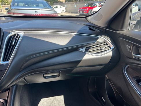 Used 2024 Chevrolet Malibu LT image 35