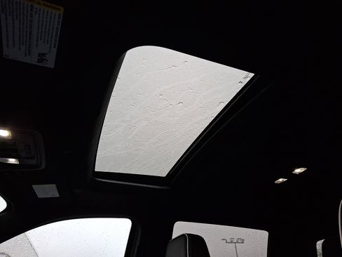 Used 2025 GMC Sierra 1500 AT4X image 21